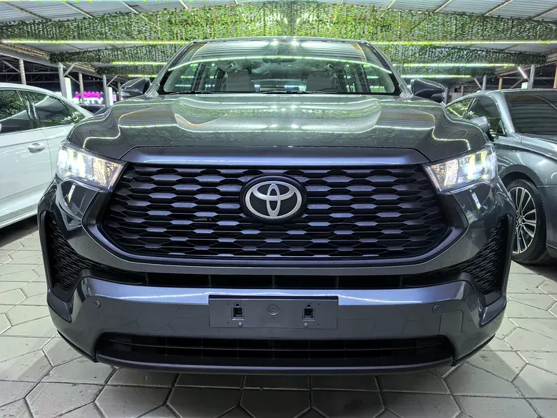 تويوتا اينوفا 2025